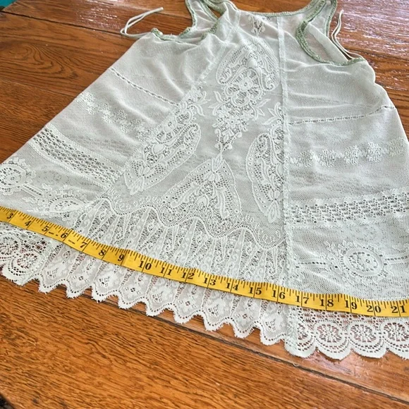 Free People mint green lace racerback tank top with crochet details. Size Medium - Picture 13 of 16